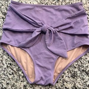 Kortni Jeane tied up bottoms